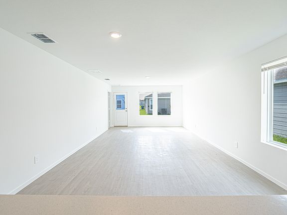 5th image of 3444 Rover Rd