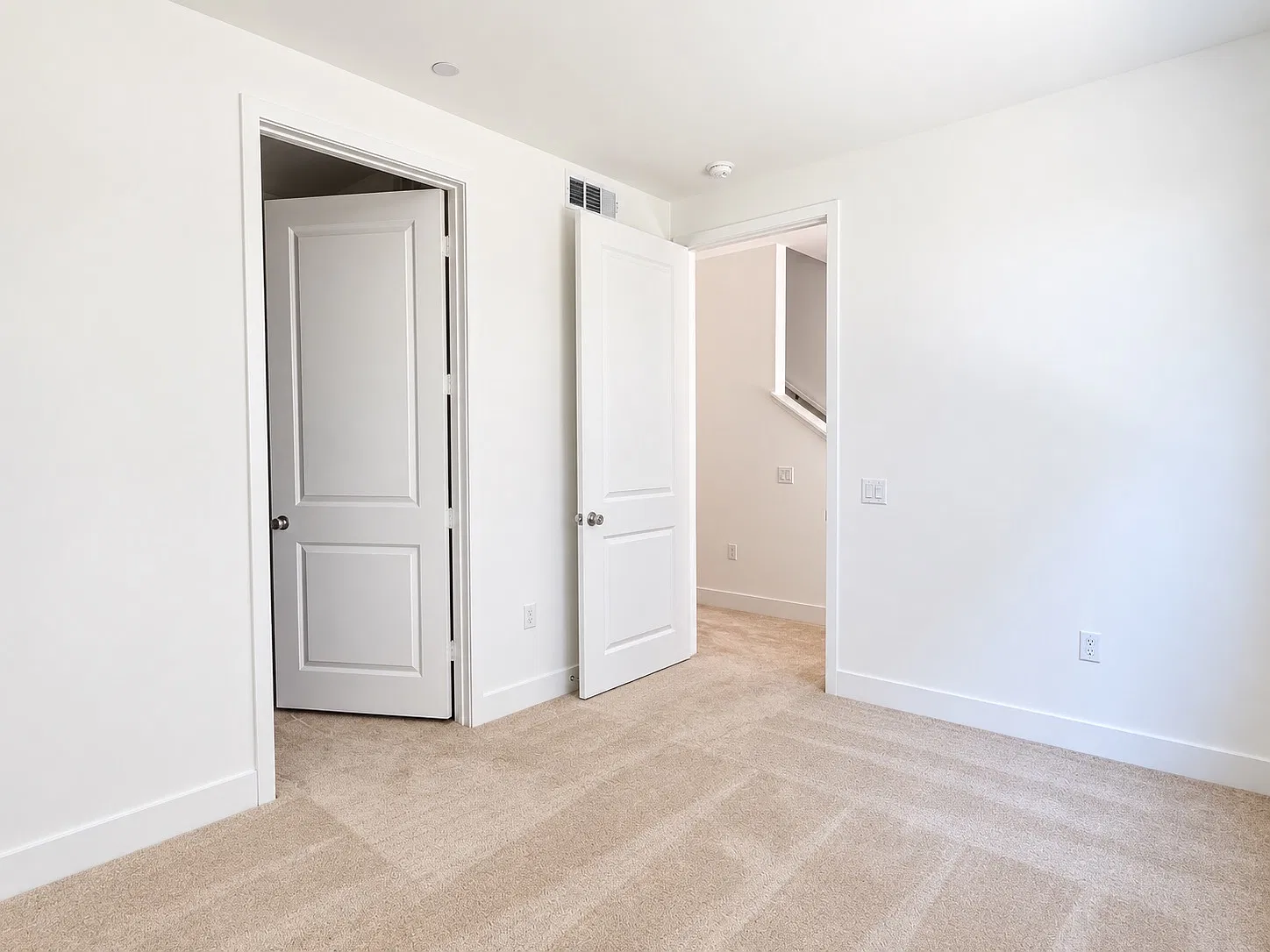 3 bed, 1825 sqft, $5,000 — Photo 4