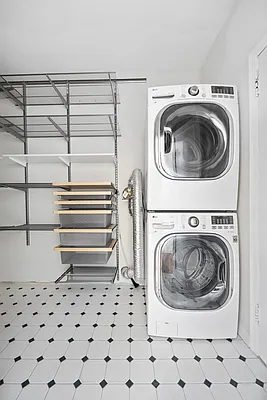 Rented by Corcoran | media 31