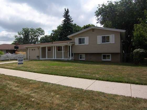 1st image of 3323 Snowglen Ln