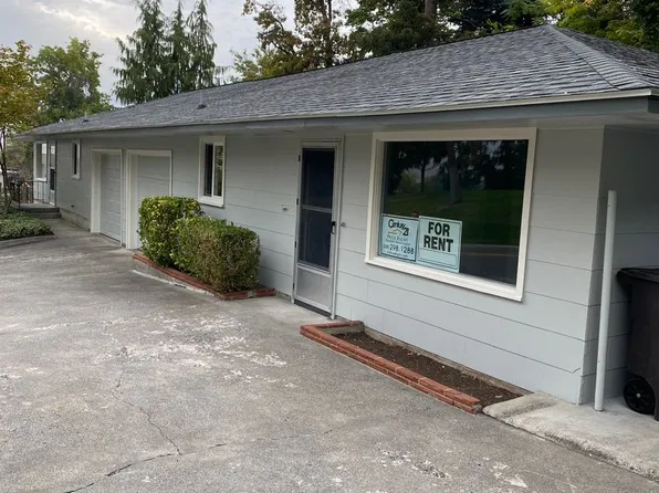 Johnson Duplex Apartments, 605-607 13th St, Lewiston, ID 83501