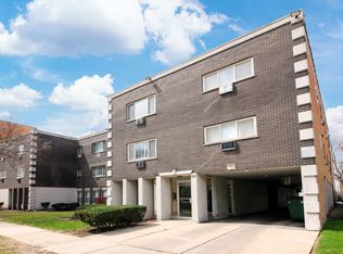 914 N Austin Blvd APT C9, Oak Park, IL