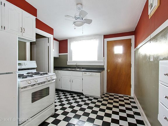 5th image of 9721 S Tulley Ave