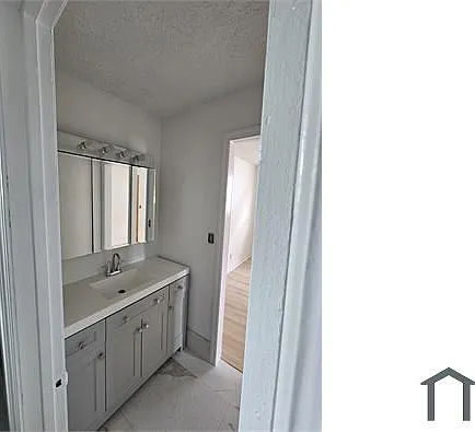 1330 NW 82nd St — Photo 8