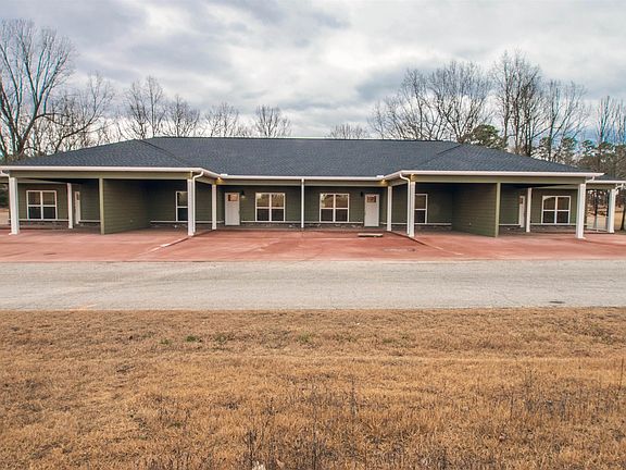 2nd image of 400 Firethorn Ln