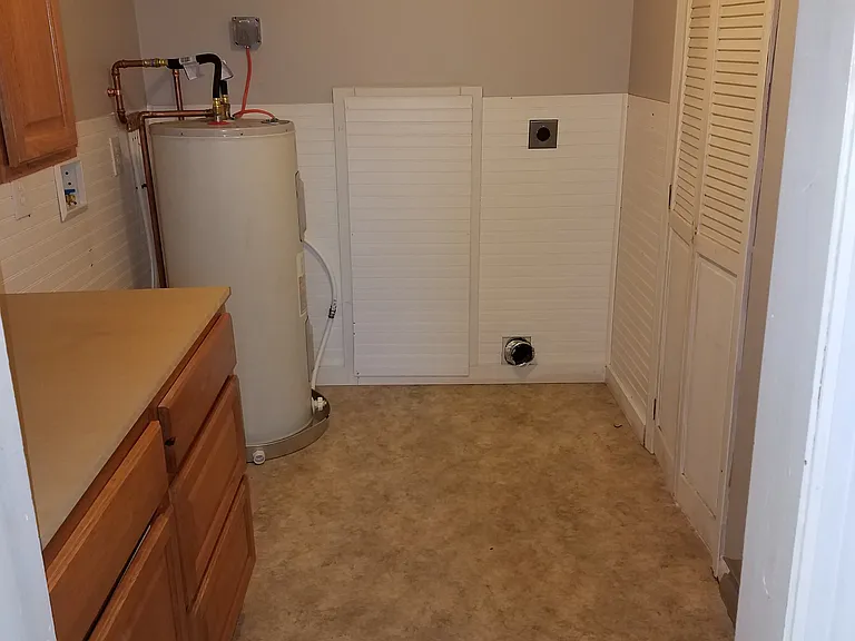 41 Courtland St #2 — Photo 6