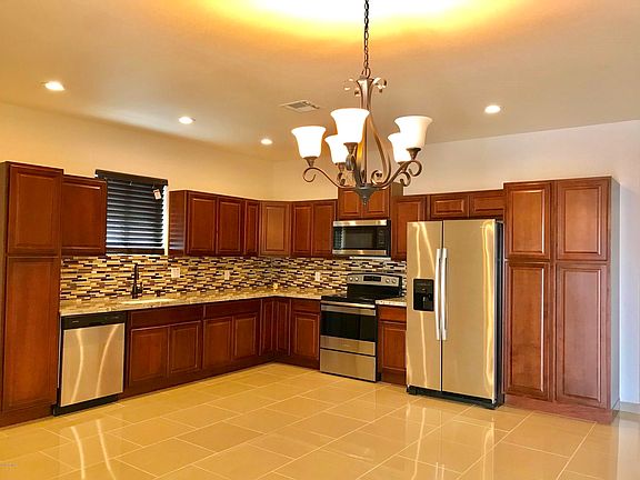 Full Kitchen view Granite Counter Tops