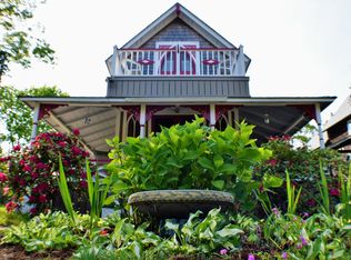 16 John Wesley Ave, Oak Bluffs, MA 02557