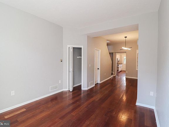 5th image of 134 S Newberry St