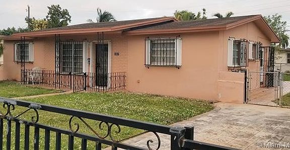 4th image of 12021 NW 22nd Pl