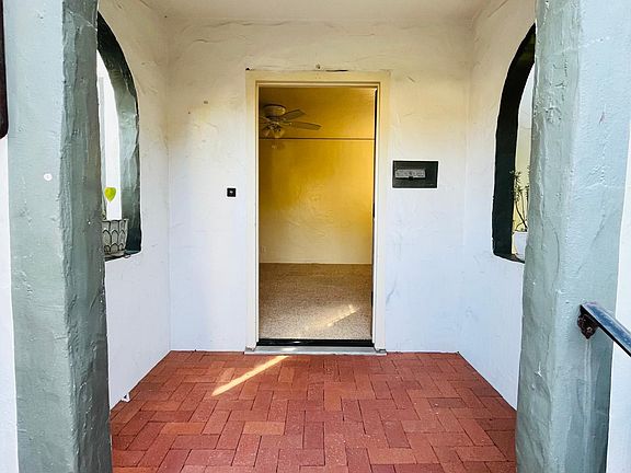 3rd image of 135 Juana Maria Ave