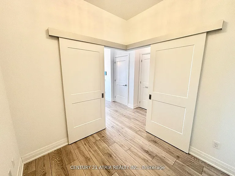 21 Park St E #712 — Photo 10