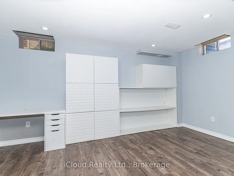 113 Echovalley Dr — Photo 43