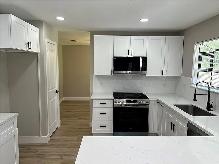 22 Cricket Hollow Pl — Photo 10