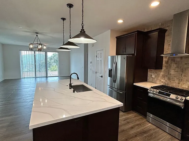 6190 Forty Oaks Ln — Photo 7