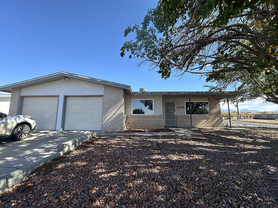 1st image of 2135 Martha Dr
