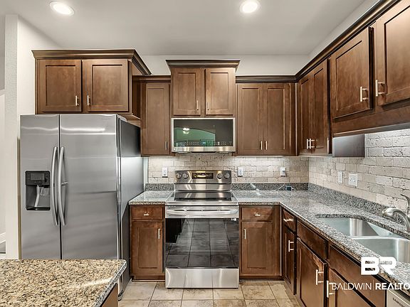 3rd image of 1204 Surrey Loop
