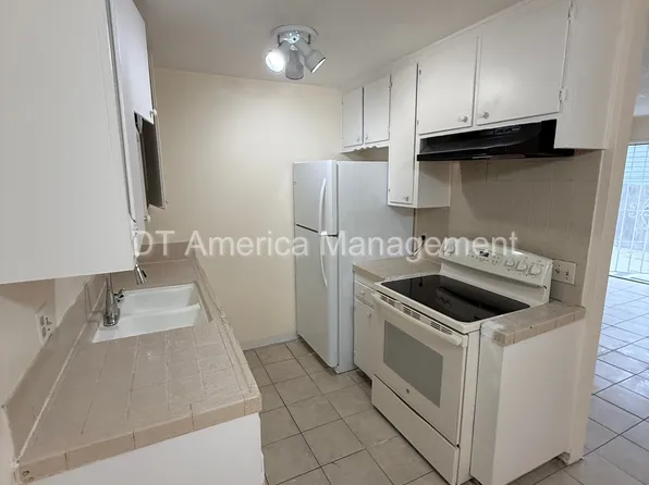 2004 D Ave, National City, CA