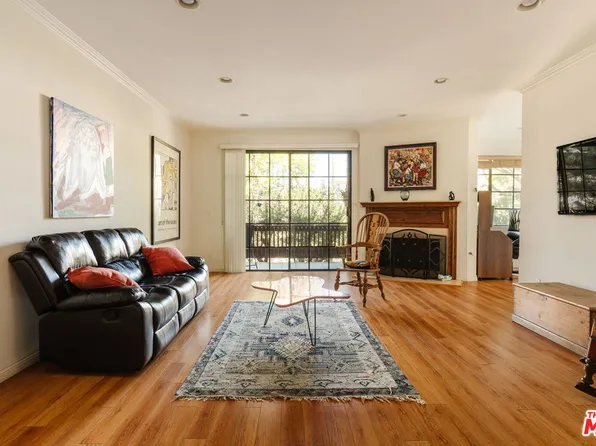 10336 Almayo Ave APT 302, Los Angeles, CA 90064