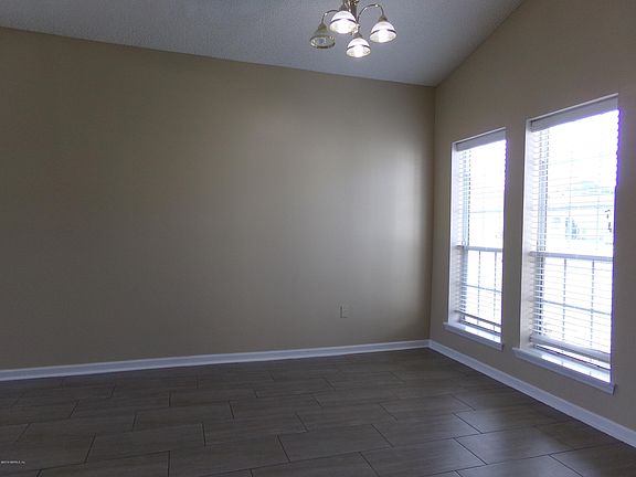 4th image of 2771 Cross Creek Dr