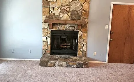 1912 Tryon Dr #8 — Photo 2