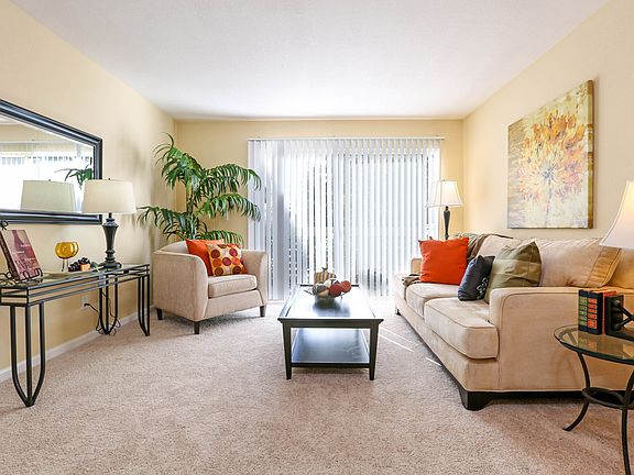 5th image of 1229 Yarwood Ct