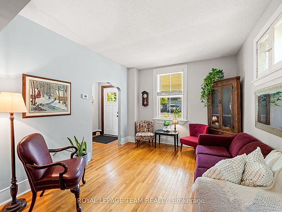 5th image of 6215 Abbott St W