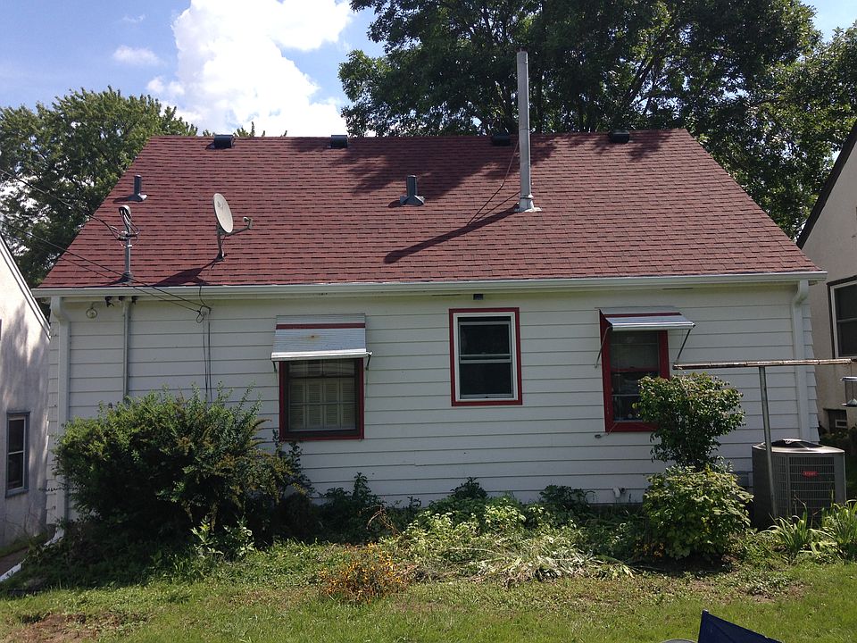 2nd image of 3138 Pierce St NE