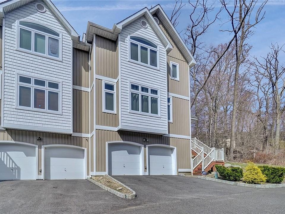1st image of 12 Lakeview Drive