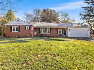 12 Brooklawn Rd, Wilbraham, MA 01095