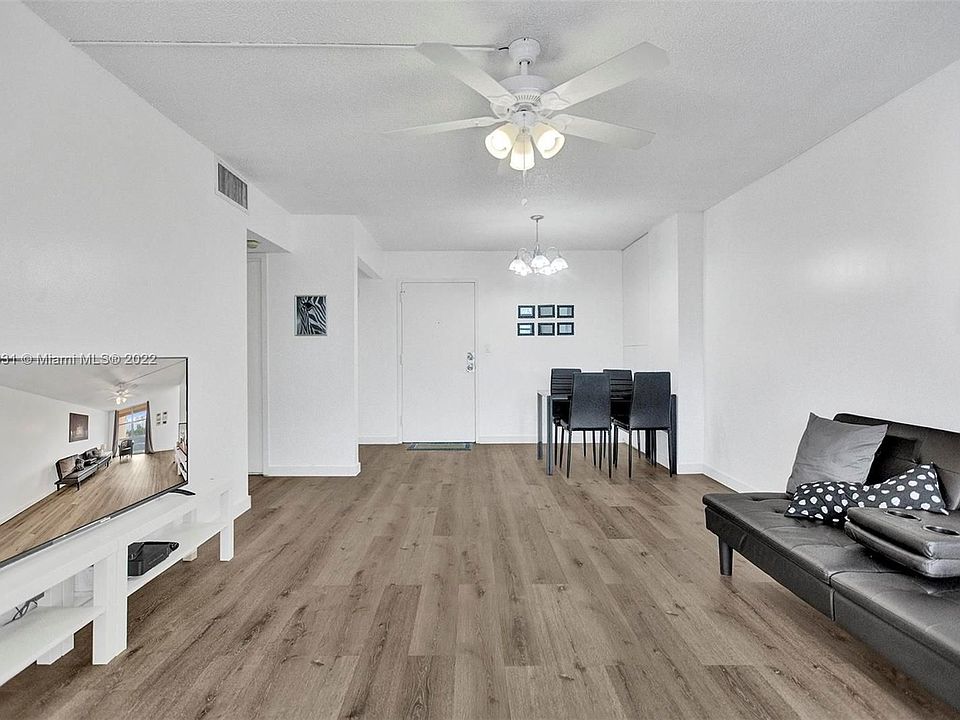 1st image of 200 172nd St APT 514