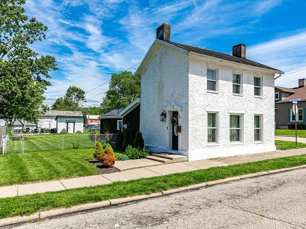 127 S Broadway St, Farmersville, OH 45325
