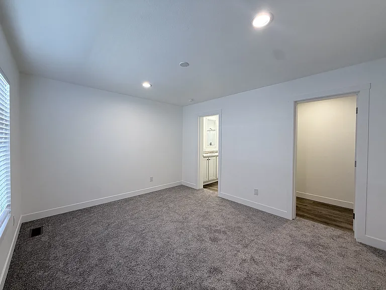 2060 N Center St #42 — Photo 9
