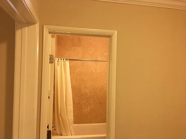 2128 Penmar Ave #4 — Photo 15