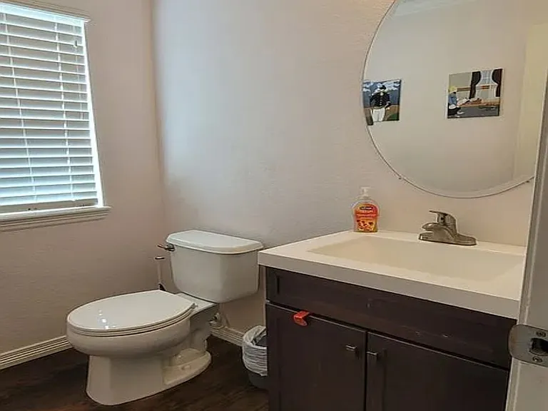 9565 Castle Oaks Dr — Photo 10