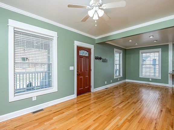 4th image of 1022 S Shady Ave