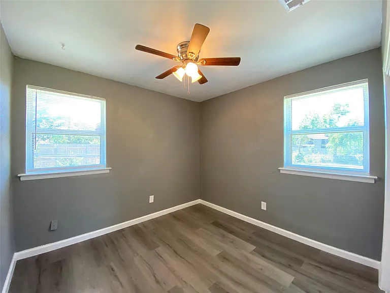 2813 Arcady Dr — Photo 15