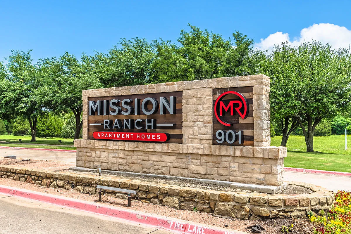Mission Ranch — Photo 1