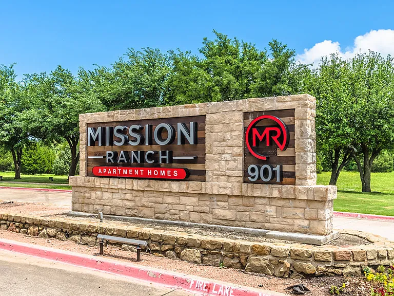 Mission Ranch — Photo 1