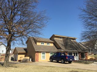 1010 Brookside Dr, Raymore, MO 64083