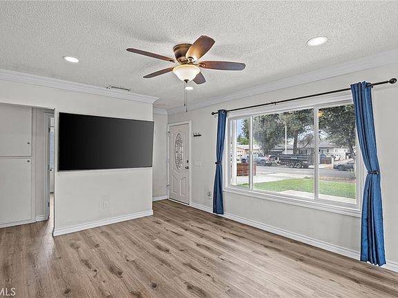 4th image of 10028 Primrose Dr