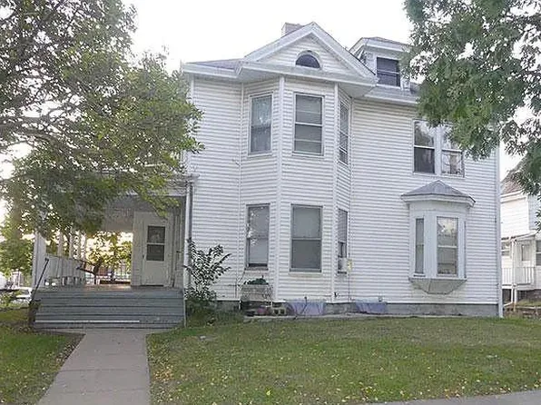 223 S Johnson St, Iowa City, IA