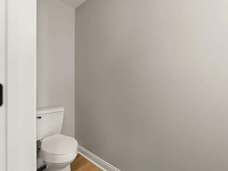 604 Crozer Ave #102 — Photo 28