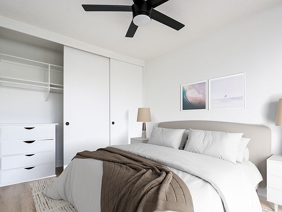 2nd image of 4727 Beverly Blvd #4723U1