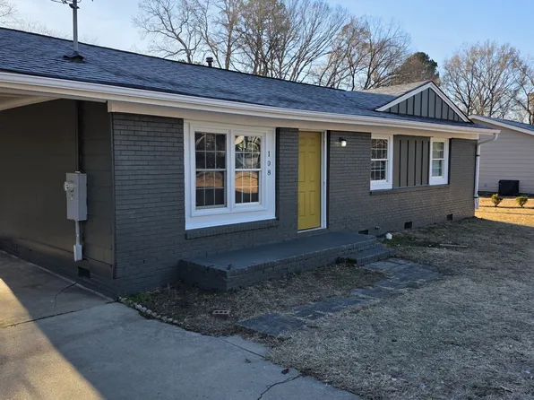 108 Woodgate Dr, Garner, NC 27529