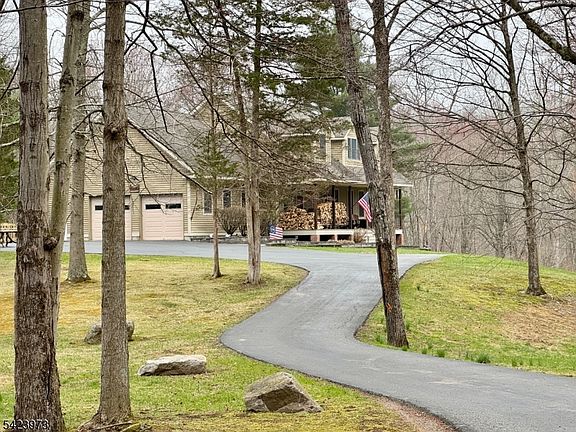 2nd image of 49 Sand Pond Rd