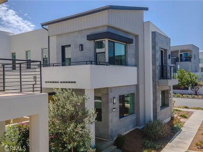 251 Novel, Irvine, CA, 92618