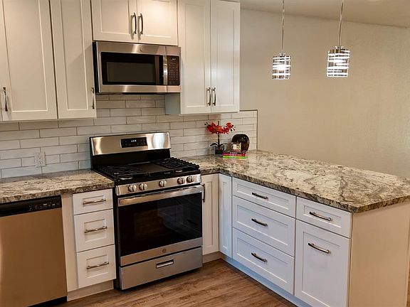 4th image of 3186 Andre Ln