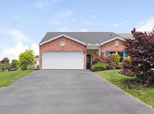 2516 Sherry Dr, Chambersburg, PA 17202