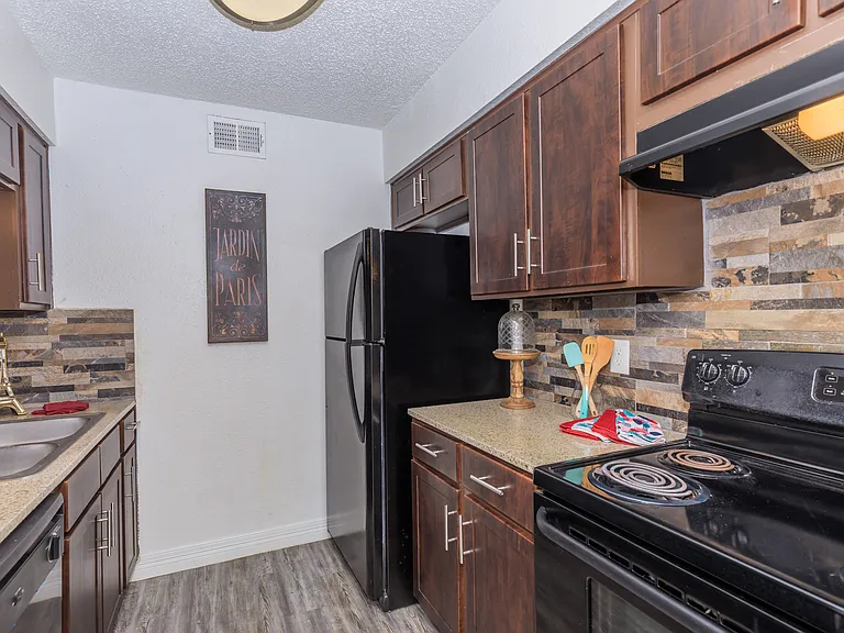 Villas At Braeburn — Photo 71